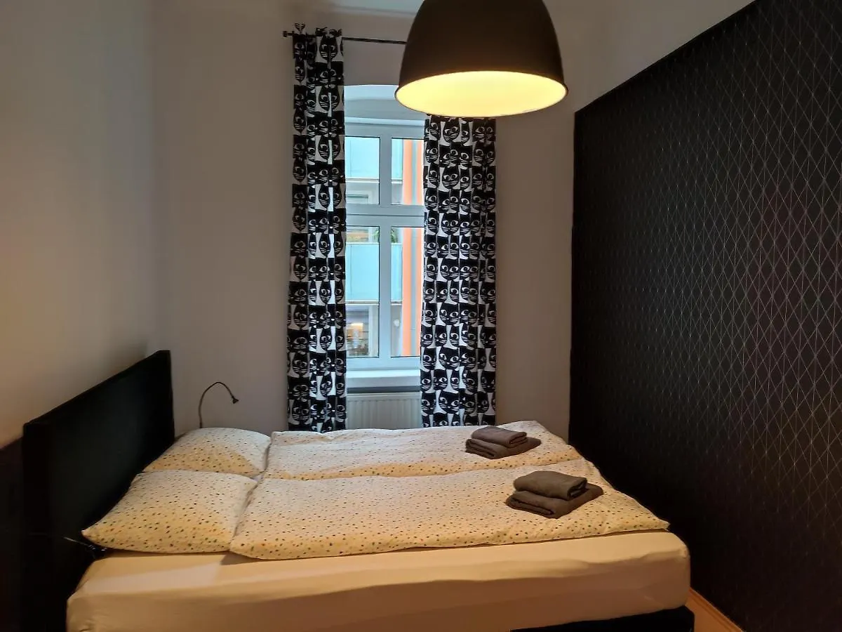 Apartments Near Schoenbrunn Wien