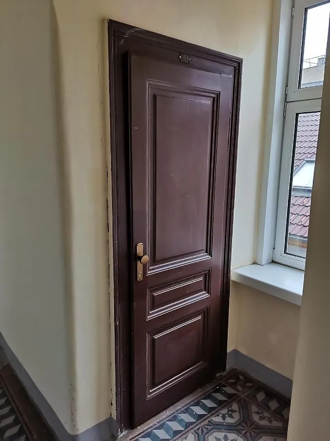 Apartments Near Schoenbrunn Vienna