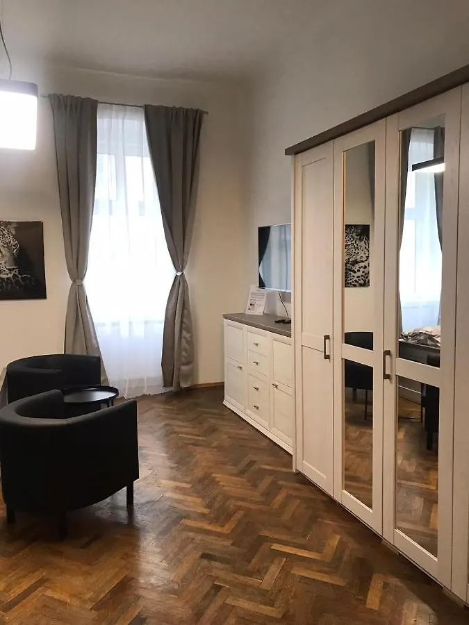 Apartments Near Schoenbrunn Wien