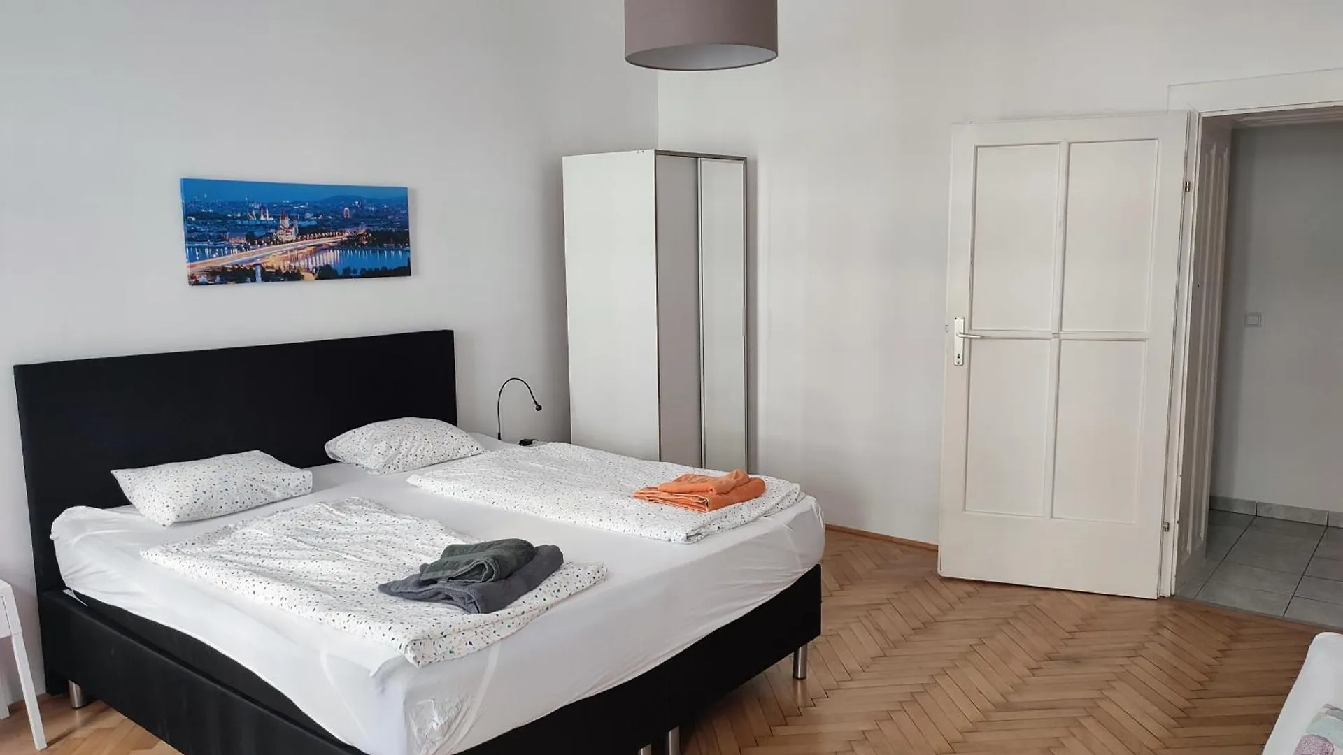 Apartments Near Schoenbrunn Wien