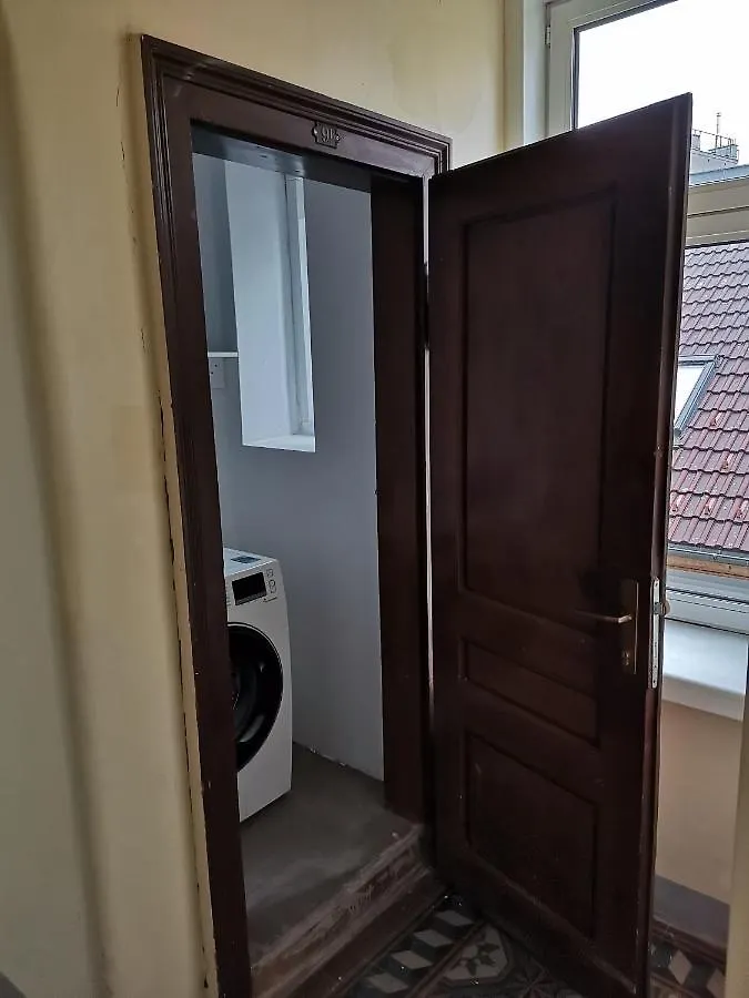 Apartments Near Schoenbrunn Vienna